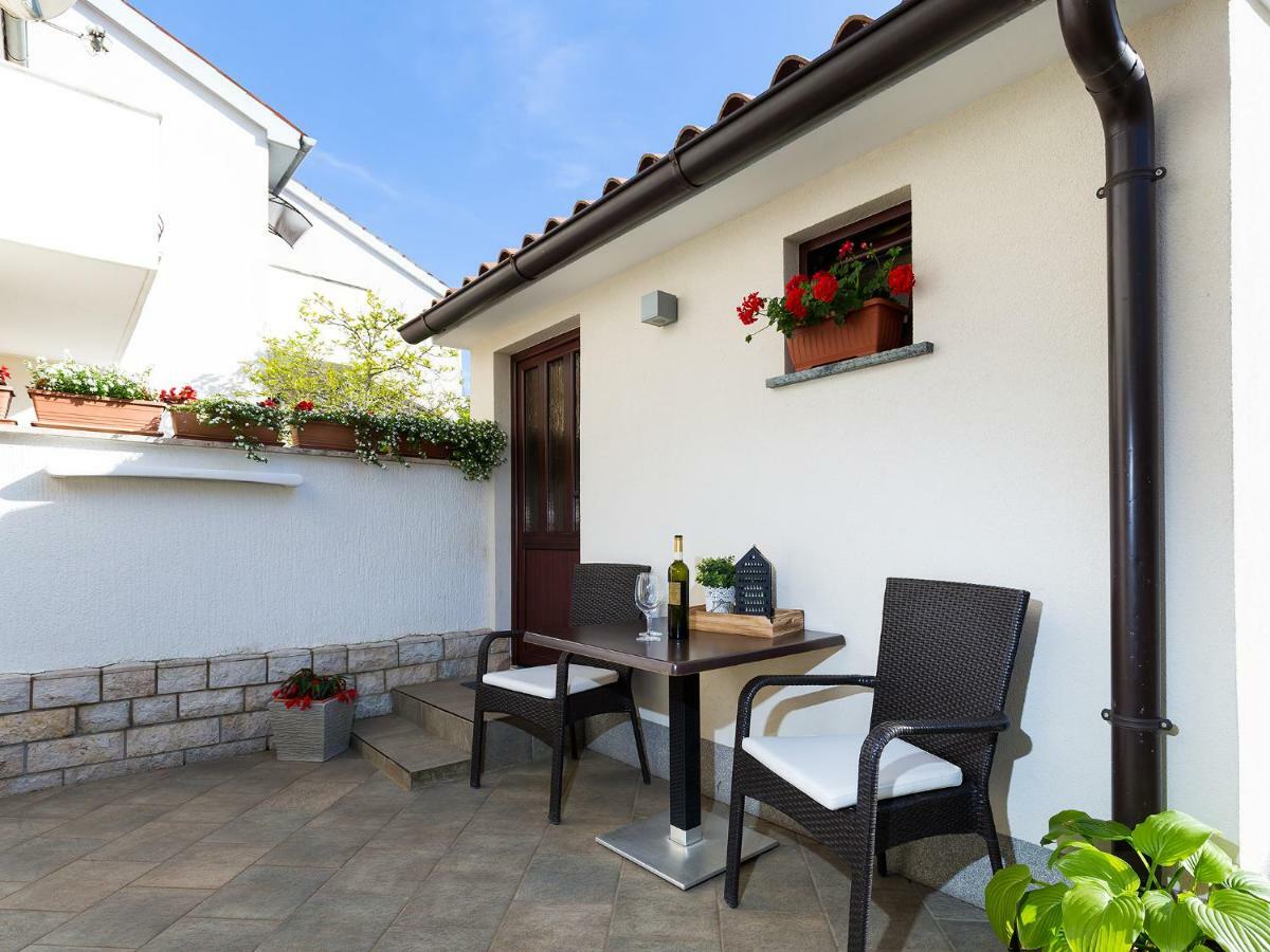 Cosy Studio Apartment Poreč Zewnętrze zdjęcie